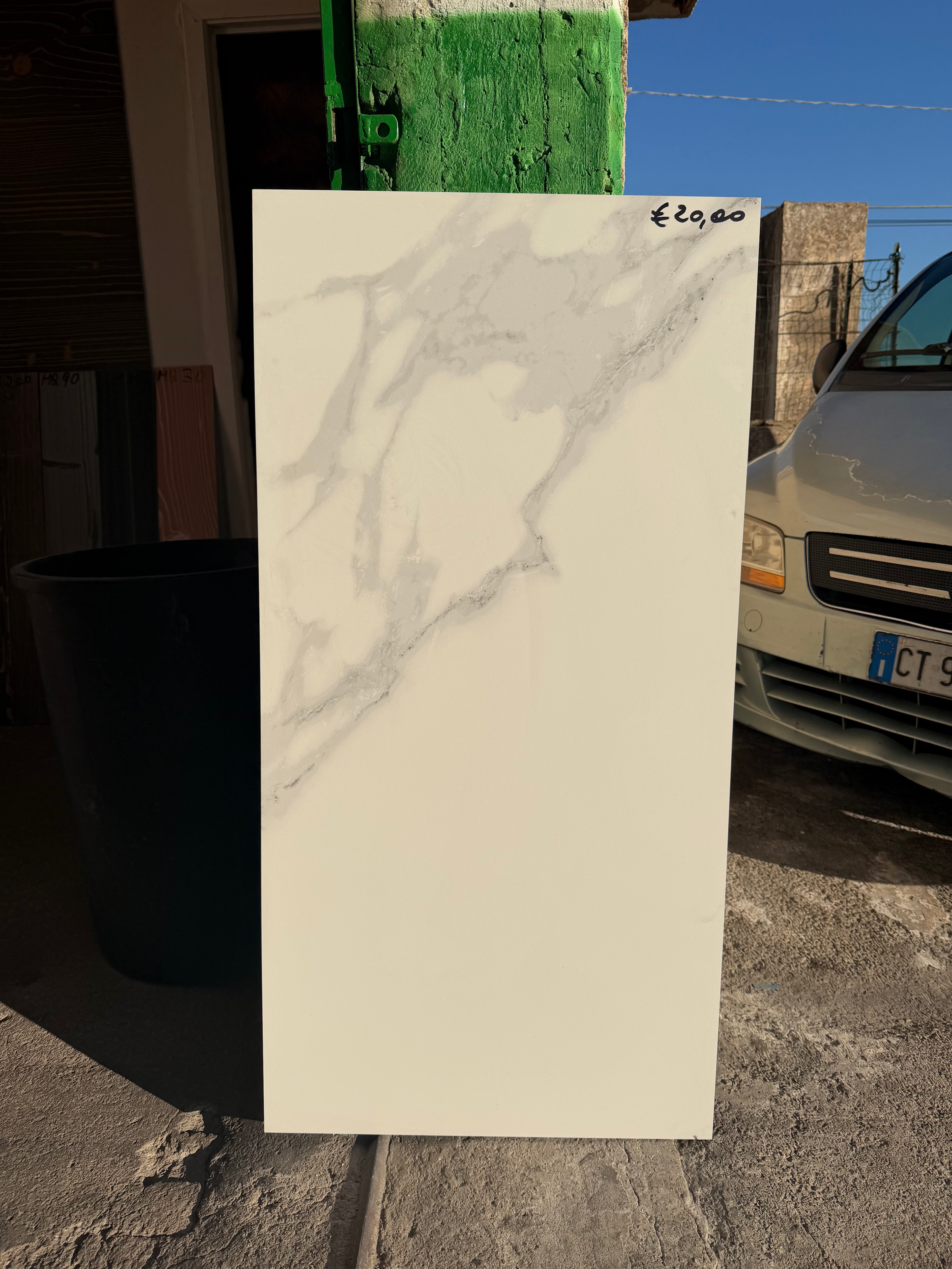 Calacatta bwhite opaco