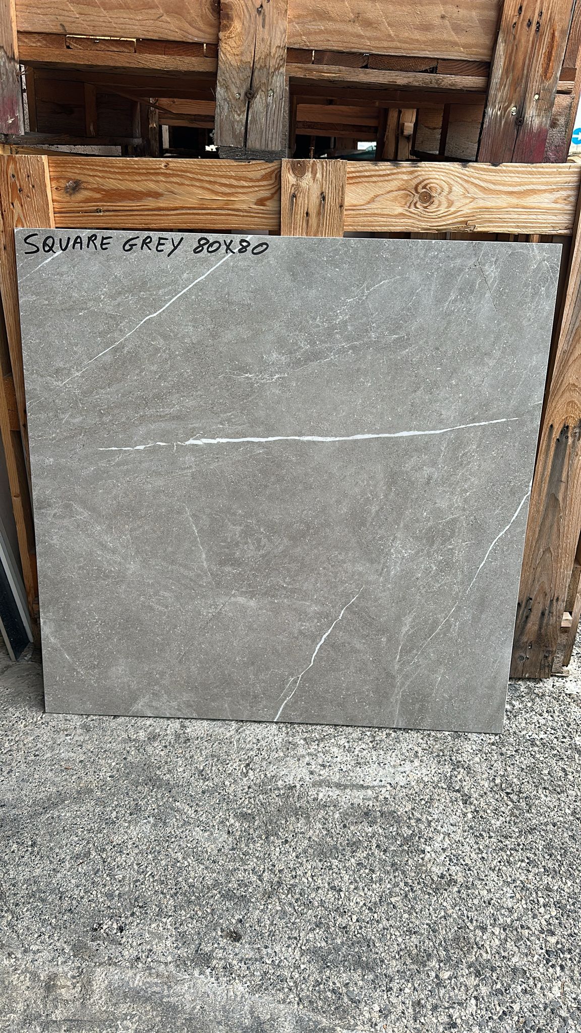 SQUARE GREY