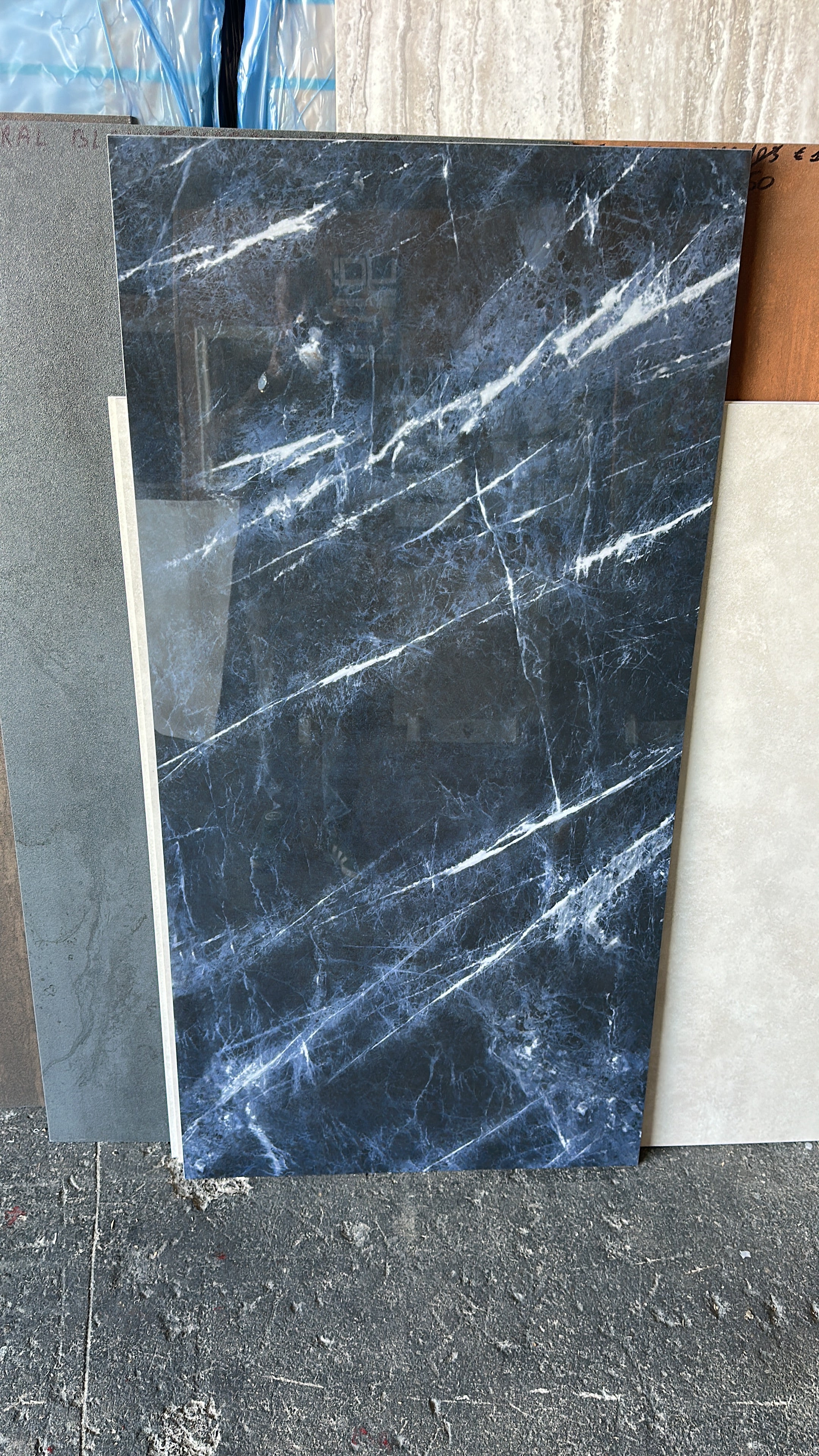 BLU LUX 75x150